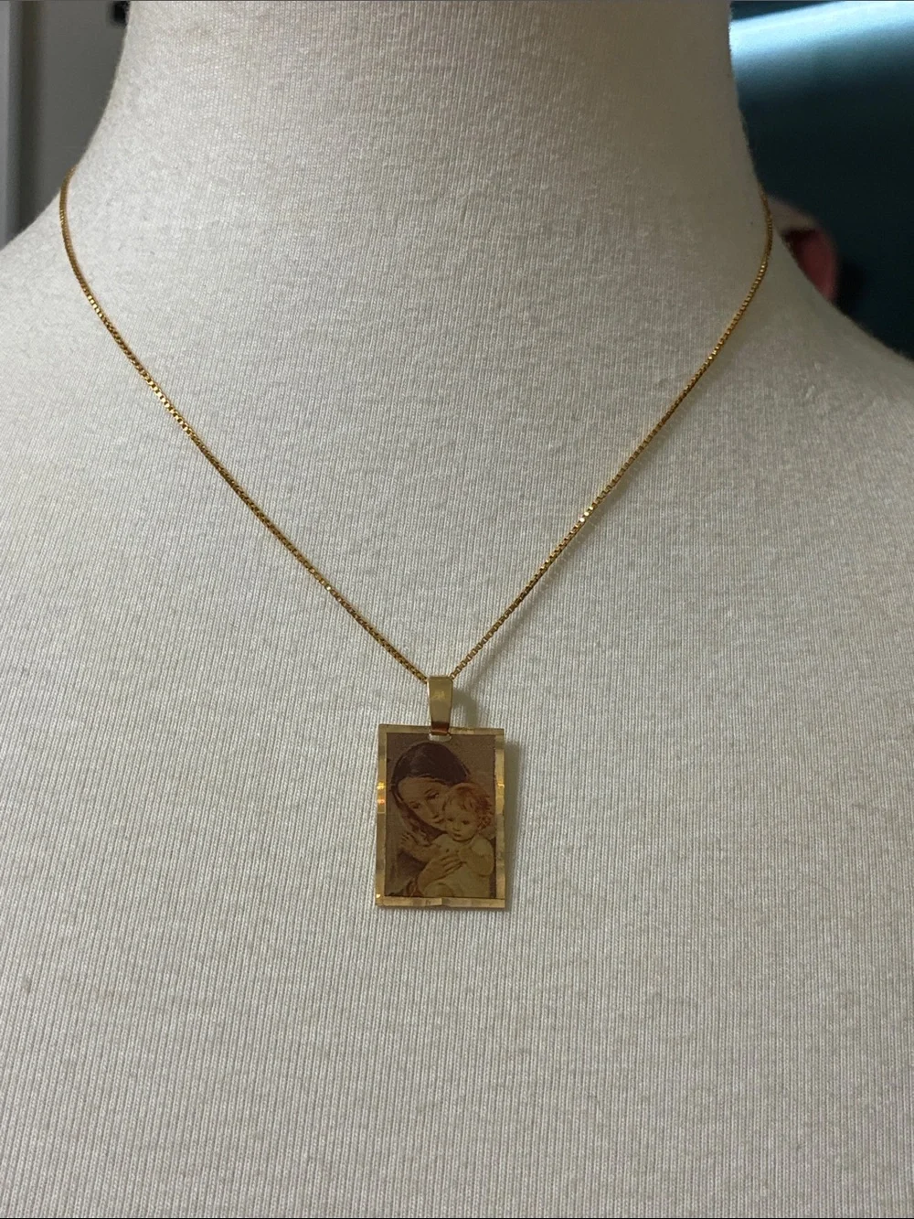 14K Solid Gold Madonna & Child Pendant (Made in Mexico)